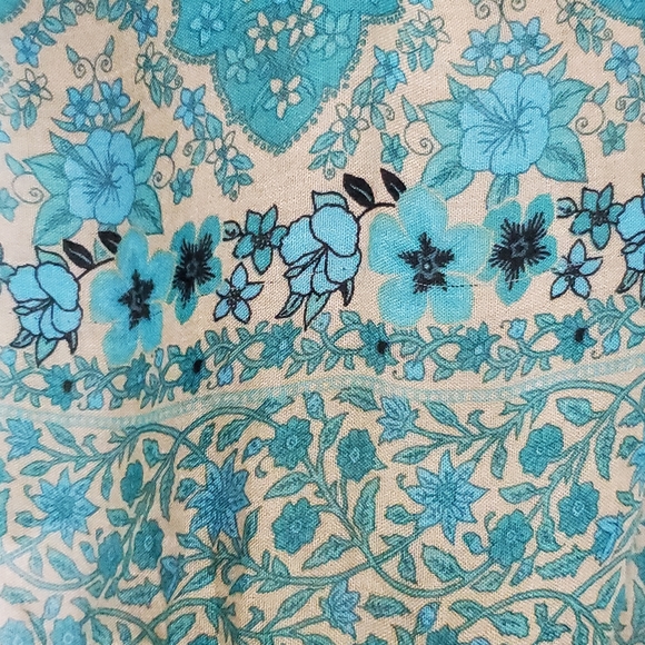 Spell Aloha Fox top - Picture 6 of 10